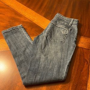 LAURIE FELT CLASSIC BOYFRIEND JEAN